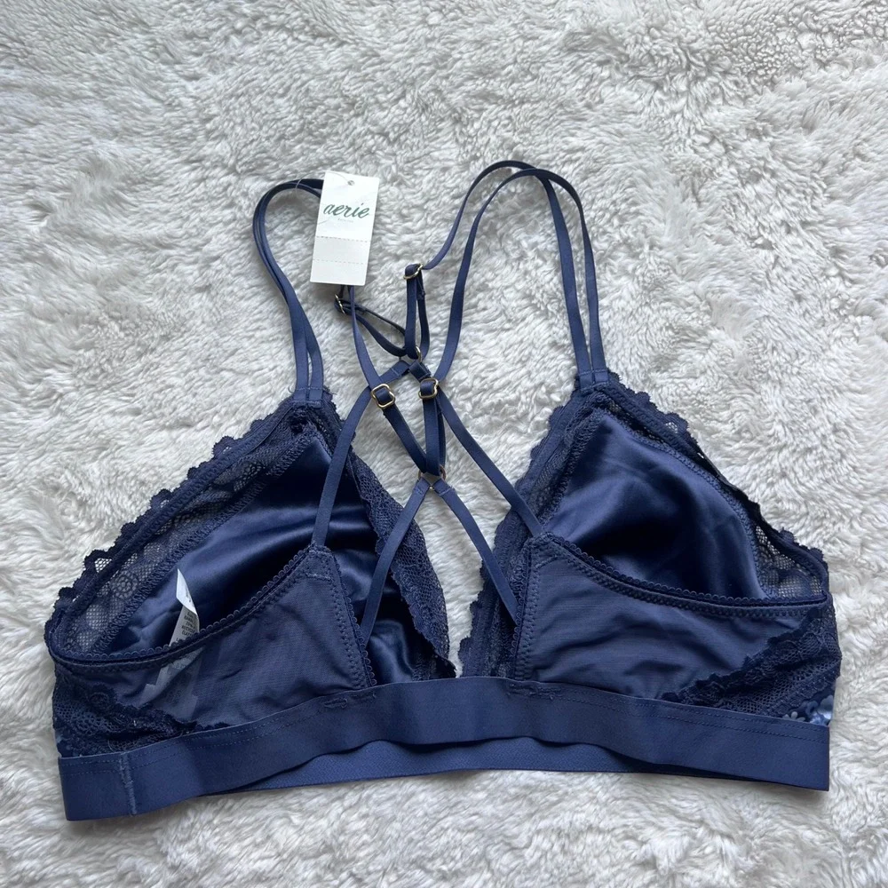 Aerie Women's Navy Blue Floral Lace Strappy Bralette Size Medium NWT 3316-437
